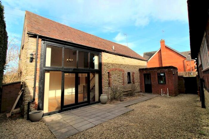 2 Bedroom Barn Conversion To Rent In Walwyn Road, Colwall, Malvern, WR13