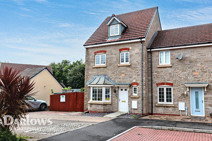 4 Bedroom End Of Terrace House For Sale In Mill View, Caerphilly, CF83