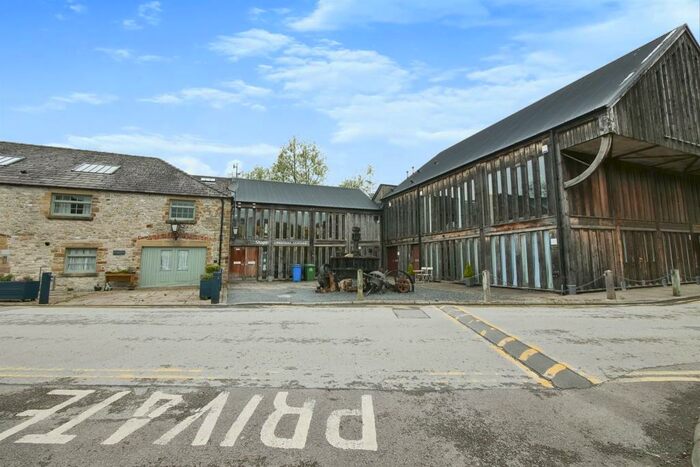 2 Bedroom Apartment To Rent In Coombs Road, DE45