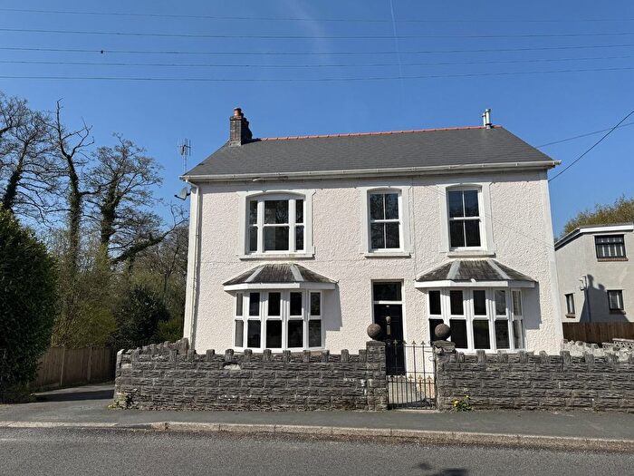 4 Bedroom Detached House For Sale In Station Road, Ystradgynlais, Swansea., SA9