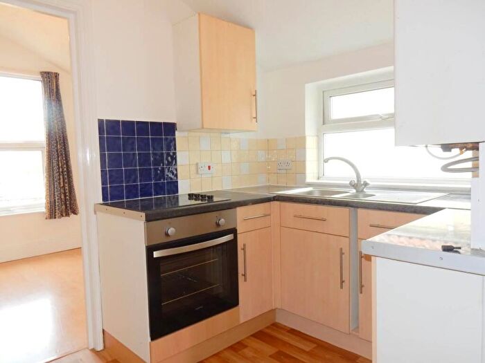 2 Bedroom Flat To Rent In Bloomfield Road, Brislington, Bristol, BS4