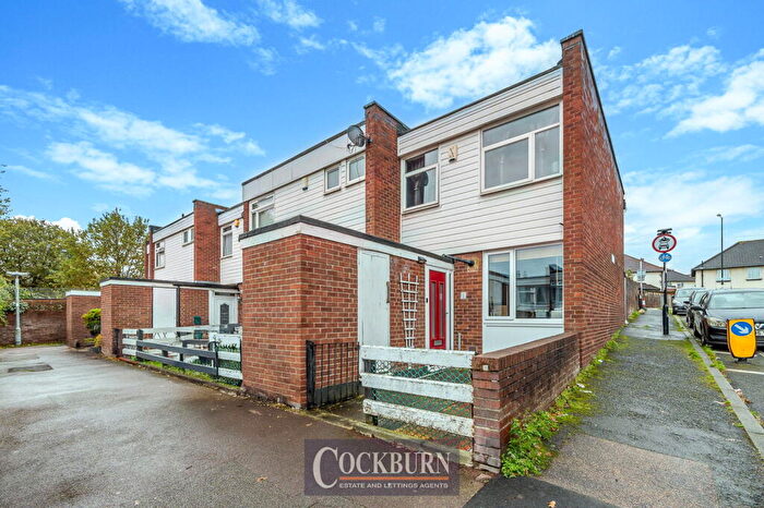 2 Bedroom Terraced House For Sale In Lambscroft Avenue, Mottingham, SE9