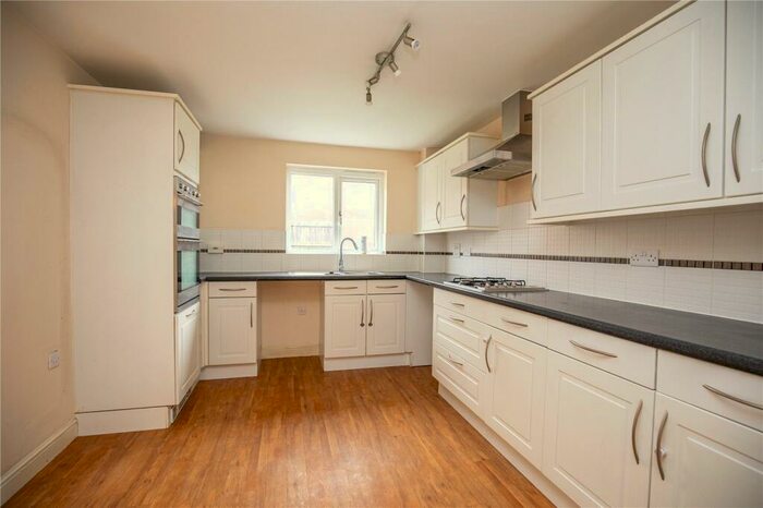 4 Bedroom Town House For Sale In New Charlton Way, Bristol, BS10