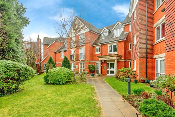 1 Bedroom Retirement Property For Sale In Linkfield Lane, Redhill, RH1