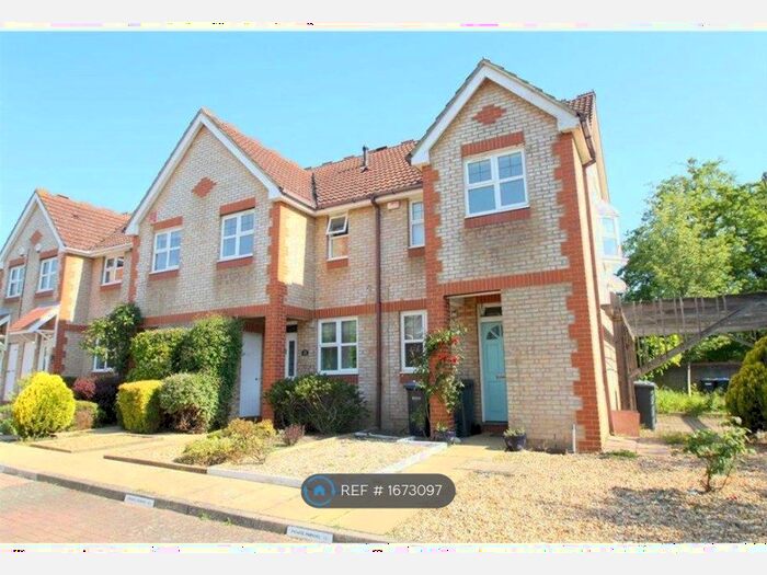 2 Bedroom End Of Terrace House To Rent In The Orchard, Virginia Water, GU25