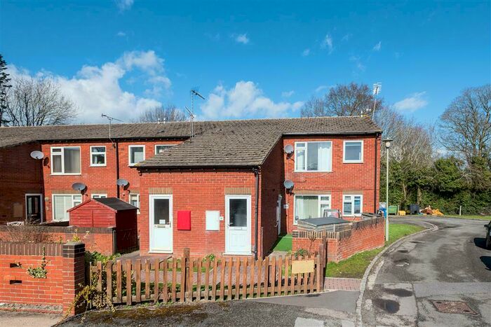 2 Bedroom Maisonette To Rent In Regent Gardens, Didcot, OX11