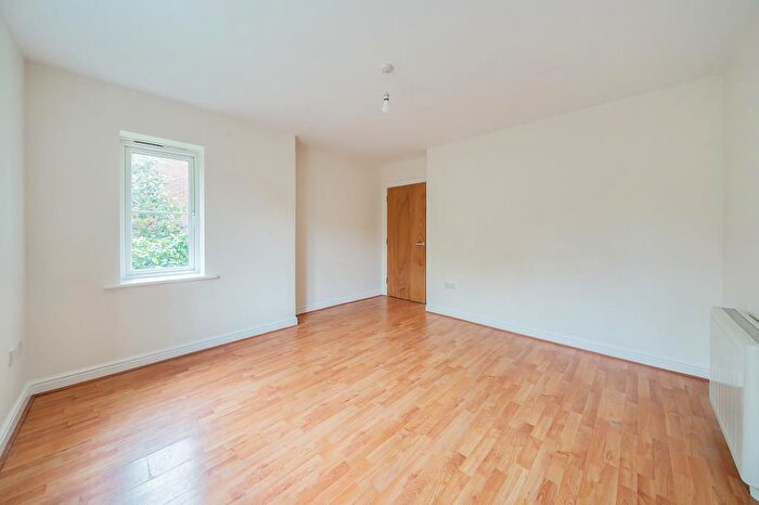 2 Bedroom Apartment To Rent In Rackham Place, North Oxford, OX2