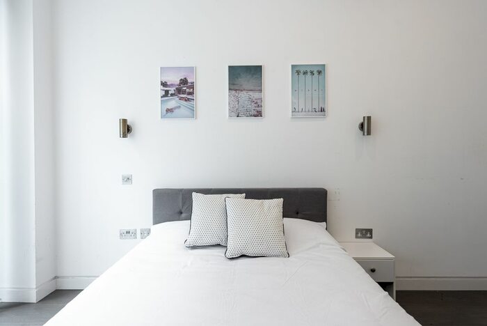 1 Bedroom Flat To Rent In Haven Way, London, SE1