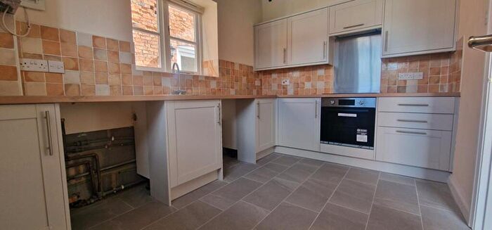 2 Bedroom Bungalow To Rent In Vine Farm Yard Collingham, NG23