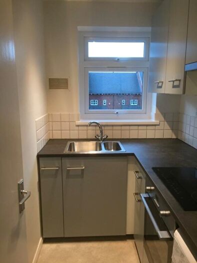 Studio To Rent In Tintern Court, West Didsbury, Manchester, M20