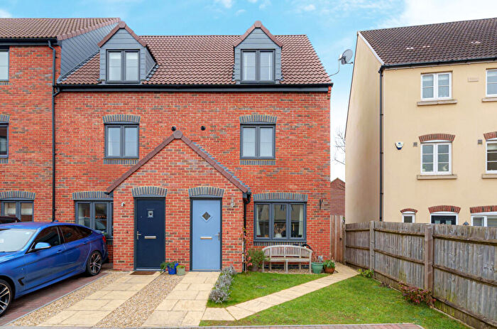 3 Bedroom End Of Terrace House For Sale In Greenaways, Ebley, GL5