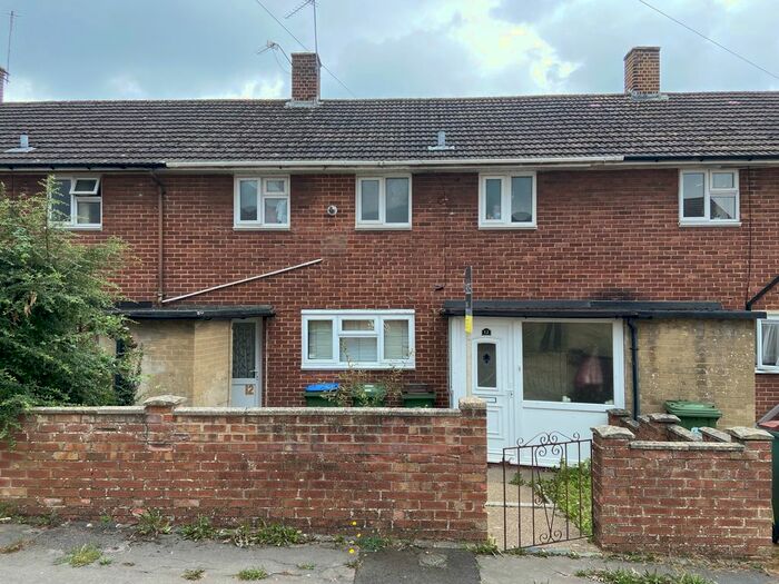 3 Bedroom Property To Rent In Brean Close, Southampton, SO16