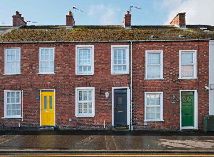 2 Bedroom Mid Terraced House For Sale In Downshire Road, Holywood, BT18