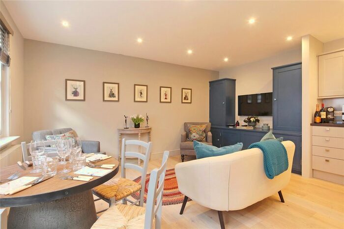 1 Bedroom Flat To Rent In Kinnerton Street, London, SW1X