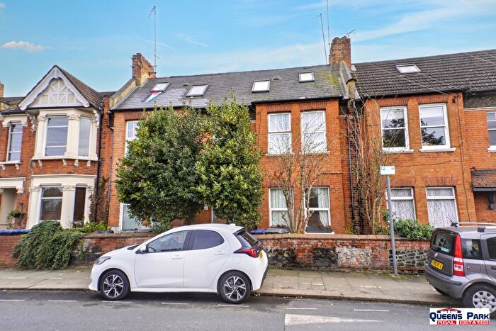 1 Bedroom Flat To Rent In Roundwood Road, London, NW10