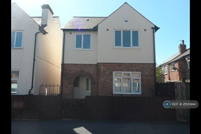 4 Bedroom Detached House To Rent In City Road, Nottingham, NG7