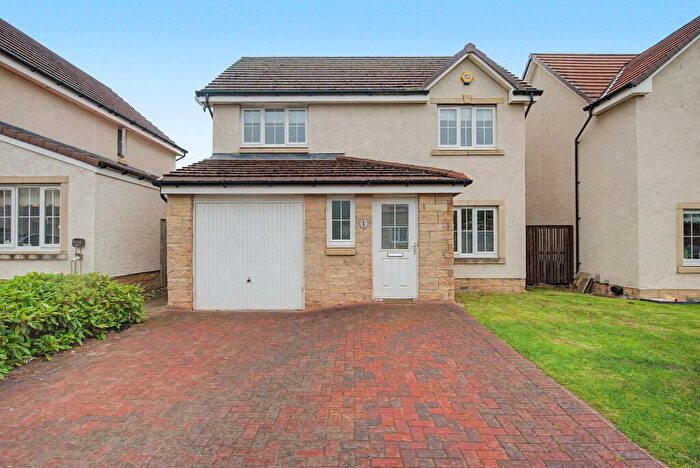 3 Bedroom Detached House For Sale In Troon Walk, Kilmarnock, KA1