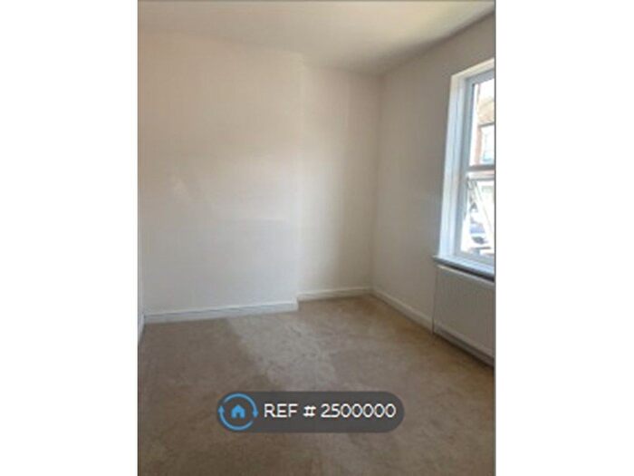 2 Bedroom Flat To Rent In North King Street, North Shields, NE30