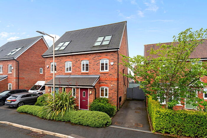 3 Bedroom Semi Detached House For Sale In Brigadier Road, Blackberry Vale, SK5
