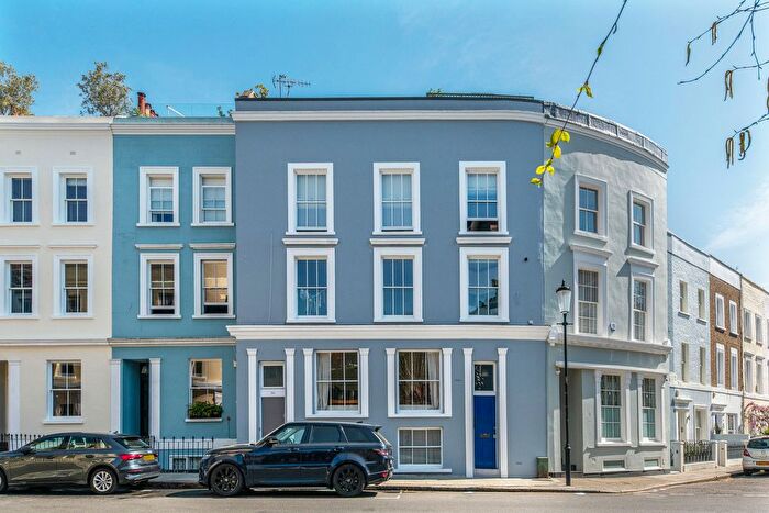 2 Bedroom Flat For Sale In Penzance Place, London, W11