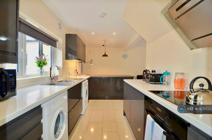 6 Bedroom Terraced House To Rent In Beatty Avenue, Brighton, BN1