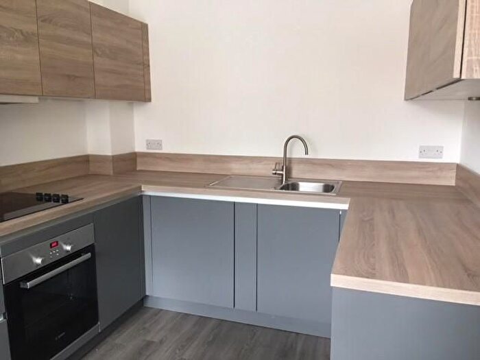 4 Bedroom Property To Rent In Moss Lane West, Manchester, M15