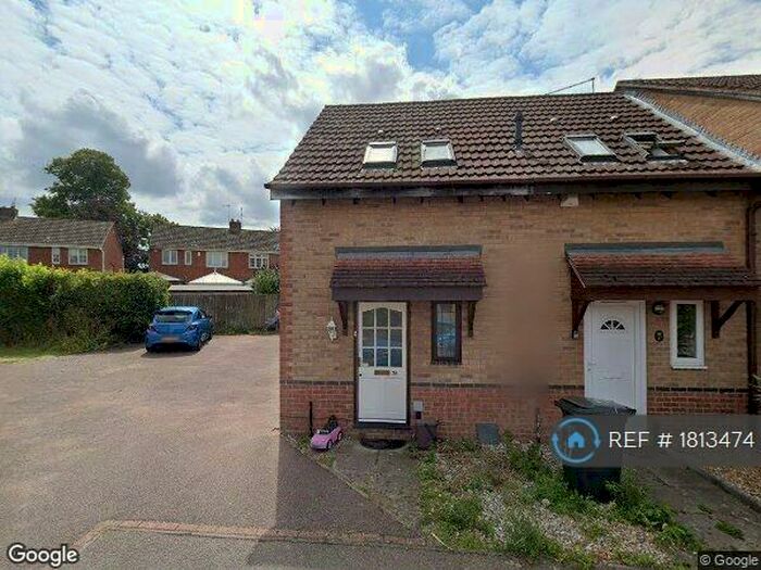 1 Bedroom End Of Terrace House To Rent In Marseilles Close, Northampton, NN5