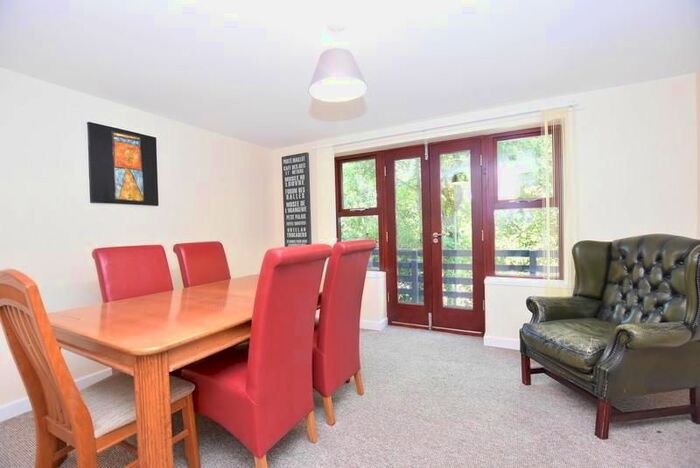 6 Bedroom Property To Rent In Minton Street, Hartshill, Stoke-On-Trent, ST4