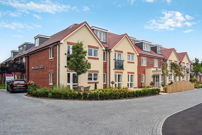 1 Bedroom Property To Rent In Marlborough Lodge, Green Road, Kidlington, OX5