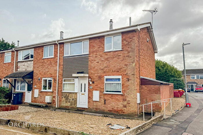 3 Bedroom End Of Terrace House To Rent In Springfield Way, Cranfield, Bedford, MK43