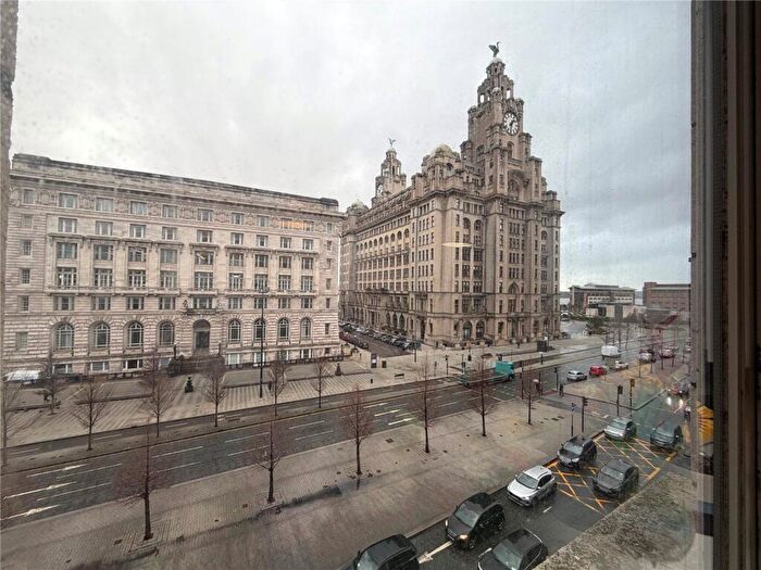 1 Bedroom Flat For Sale In The Strand, Liverpool, Merseyside, L2