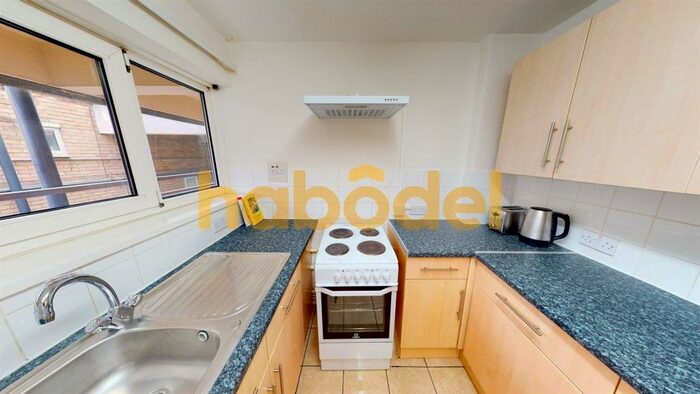 1 Bedroom Flat To Rent In Kedleston Walk, Bethnal Green, London, E2