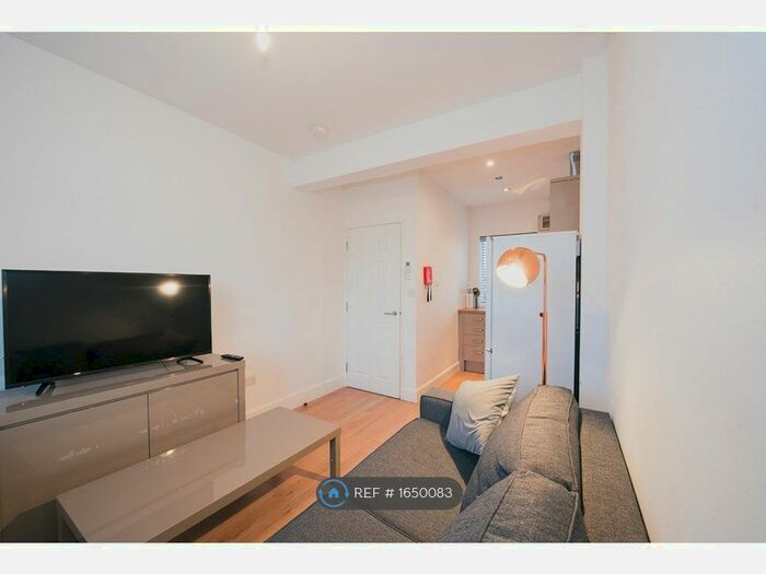 2 Bedroom Flat To Rent In Arbury View Arbury Road Uk, Cambridge, CB4