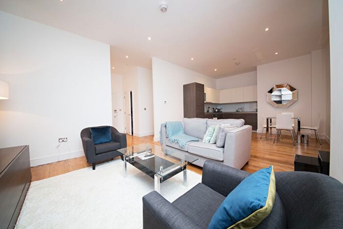 2 Bedroom Flat To Rent In The Printworks, Clapham Road, Stockwell, London, SW9