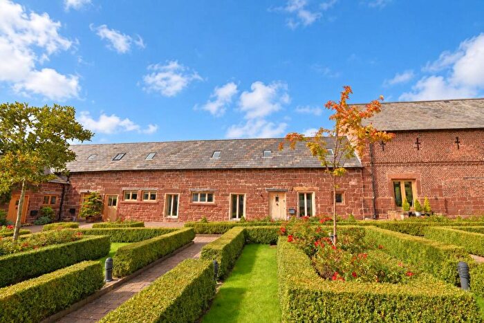 2 Bedroom Barn Conversion For Sale In The Runnell, Neston, CH64