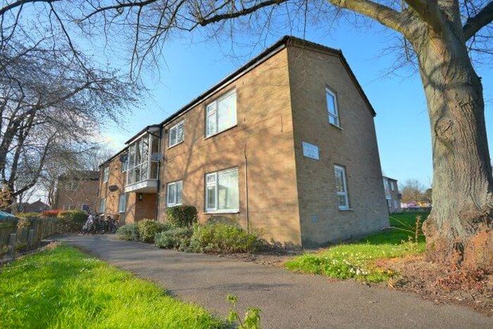 2 Bedroom Flat To Rent In Anns Road, Cambridge CB5