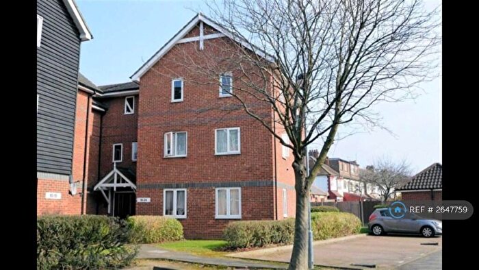 1 Bedroom Flat To Rent In Lower Hall Lane, London, E4