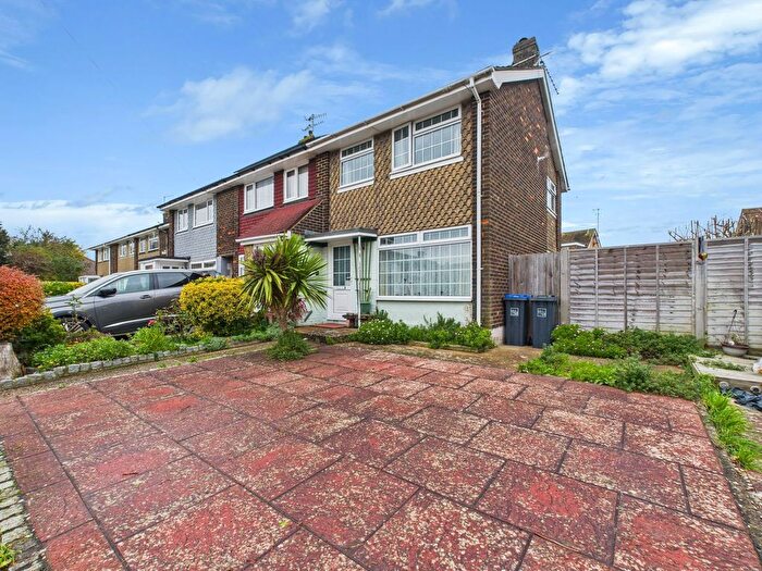 2 Bedroom End Terrace House For Sale In The Deneway, Sompting, BN15