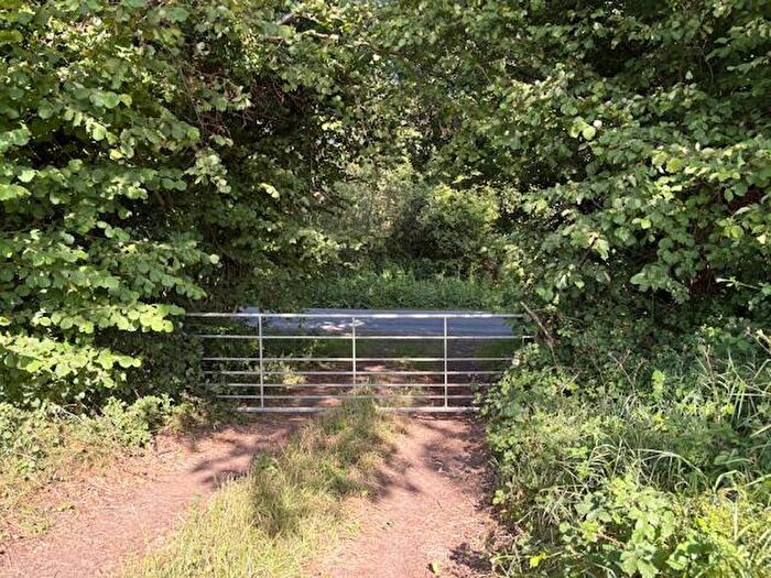 Farm Land For Sale In Tupps FIeld, Passfield Road, GU30