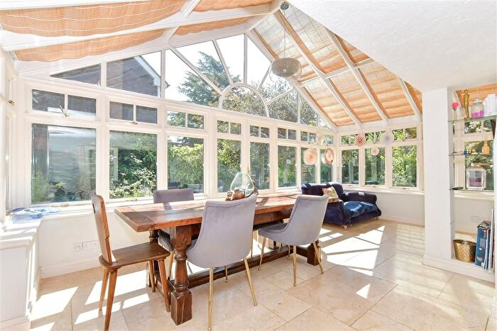 5 Bedroom Detached House For Sale In Haviker Street, Collier Street, Marden, Kent, TN12