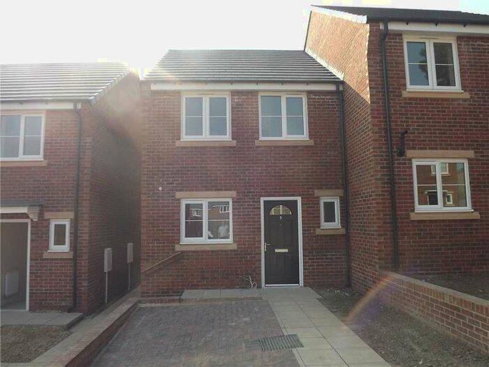 2 Bedroom House To Rent In Warbler Wynd, Stockton-on -tees, TS20