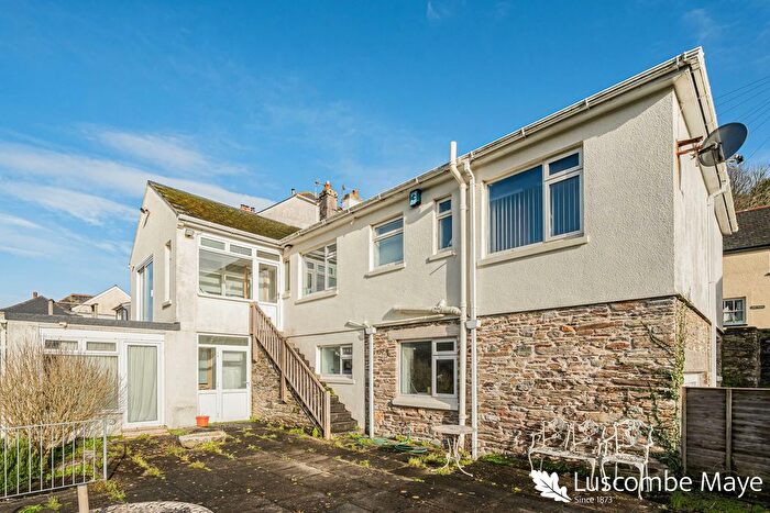 4 Bedroom Detached House For Sale In Fore Street, Aveton Gifford, TQ7