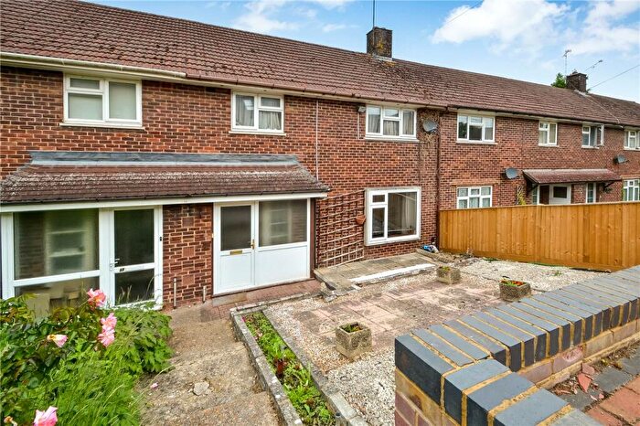 3 Bedroom Terraced House For Sale In Shepherds Road, Winchester, Hampshire, SO23