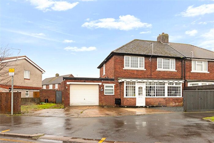 3 Bedroom Semi Detached House For Sale In Annes Crescent, Scunthorpe, North Lincolnshire, DN16