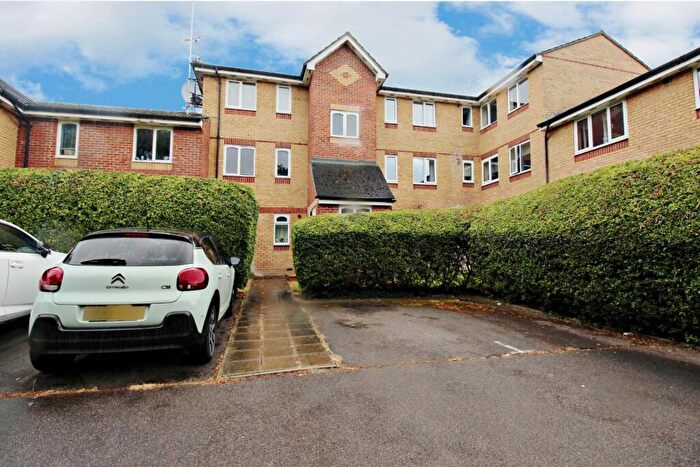 1 Bedroom Flat To Rent In Shortlands Close, Belvedere, DA17