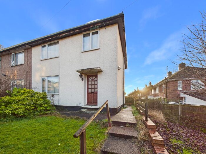 3 Bedroom Semi Detached House For Sale In Pickering Rise, Breadsall Hilltop, DE21