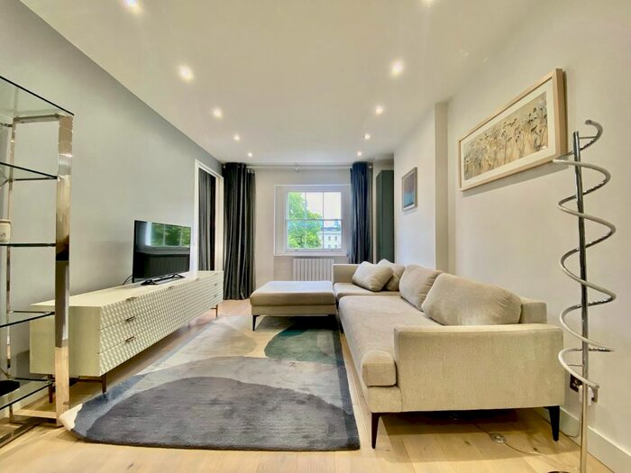 1 Bedroom Flat To Rent In Eccleston Square, London, SW1V