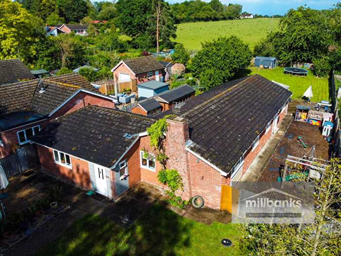 5 Bedroom Detached Bungalow For Sale In The Spinney, Low Lane, Rockland All Saints, Rocklands, Norfolk, NR17
