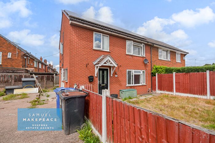 3 Bedroom Semi-Detached House For Sale In Victoria Avenue, Kidsgrove, Stoke On Trent, ST7