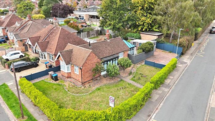 2 Bedroom Bungalow For Sale In Malcolm Drive, Northampton, NN5